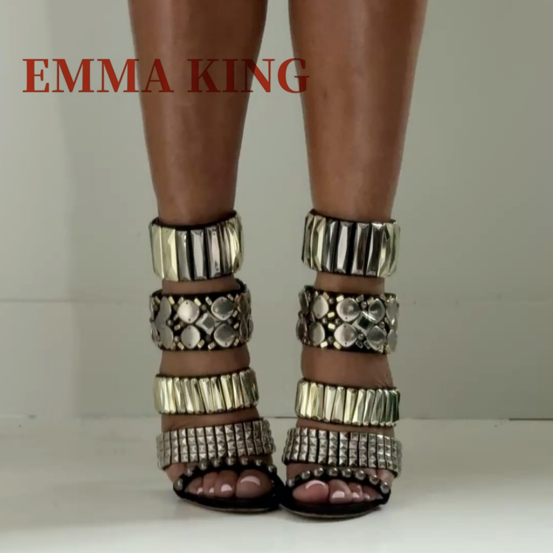 Sandalias con correa en el tob - Summer Clothing Stores reseña y precio
